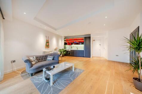 1385688-16-692cc5...