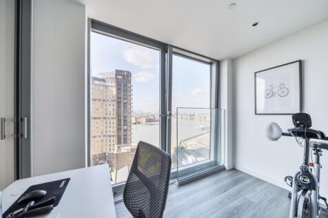 1361692-5-68dc29d...