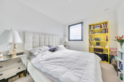 1357597-19-68d137...