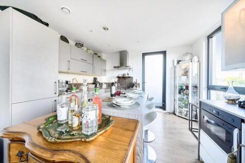 1357597-9-68d1384...