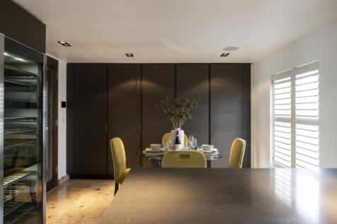Onslow Square-30