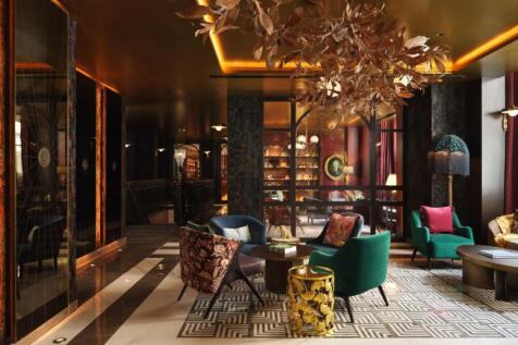 Lobby 2