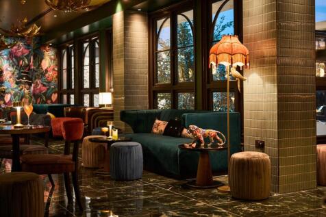 Lobby 2