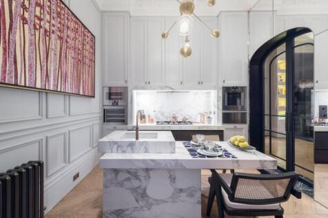 107Queensgate_kit...