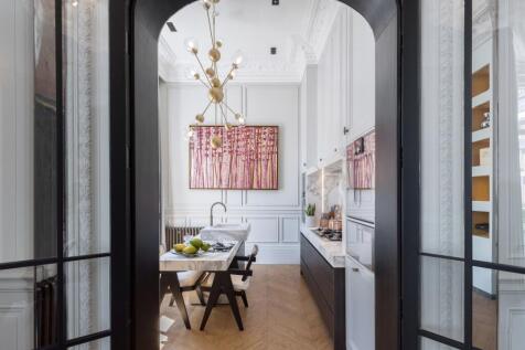 107Queensgate_kit...