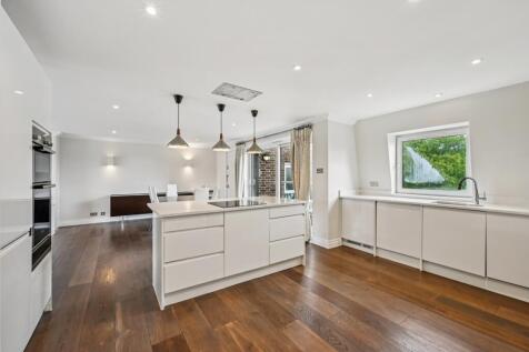 Penthouse C Montr...