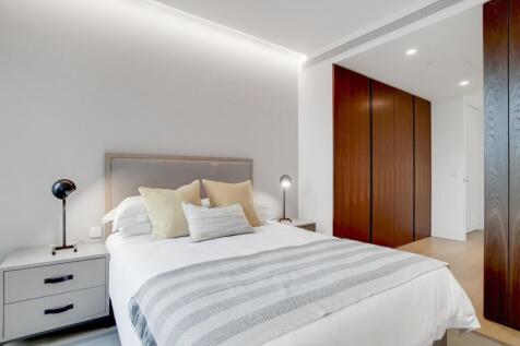 13_Bedroom_2_6