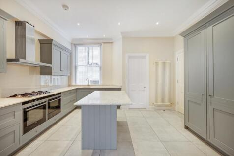 Flat 3 55 Egerton...