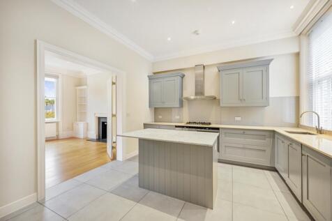 Flat 3 55 Egerton...