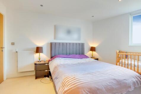 3_Master Bedroom-2