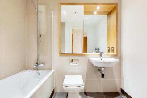 4_Bathroom-1