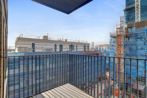8_Balcony_4