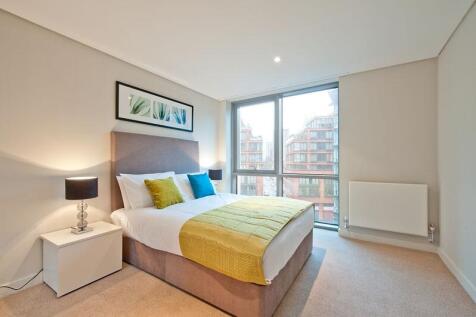 Bedroom - 402