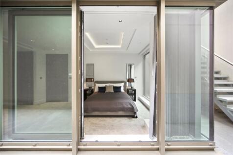 Lord Kensington H...