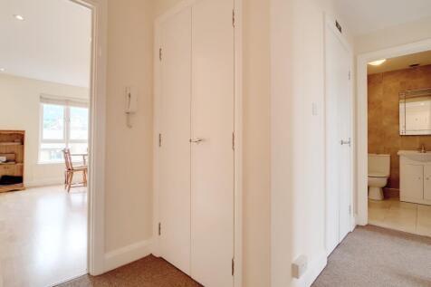 3_Hall_1