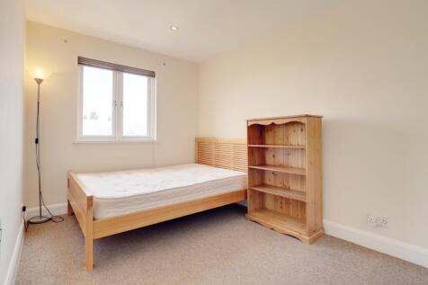 13_Bedroom_2_2