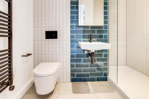 3_Main Ensuite-0