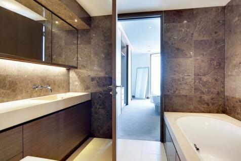 Master Ensuite-52