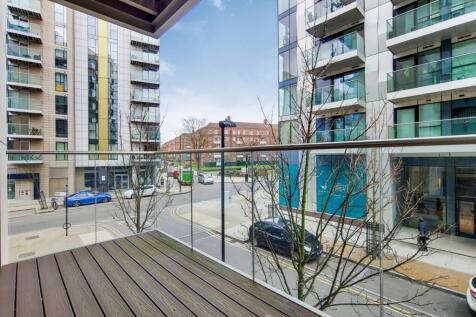 2_Balcony-1