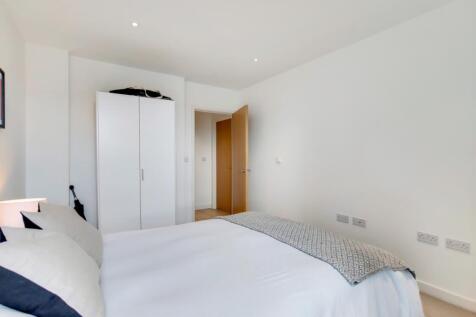 13_Bedroom_2_8