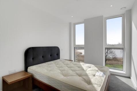 9_Bedroom_2_5