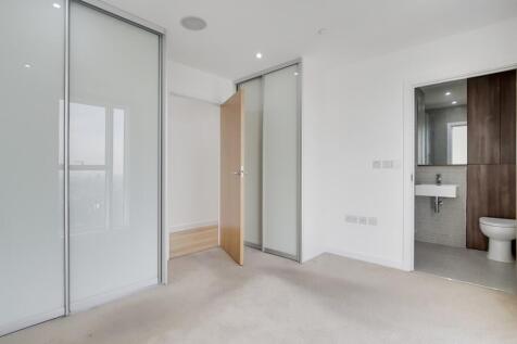 8_Master_Bedroom_5