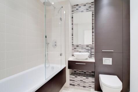 12_Bathroom_1