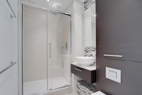 10_Master_Ensuite_1