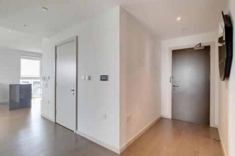 2_Hall_1