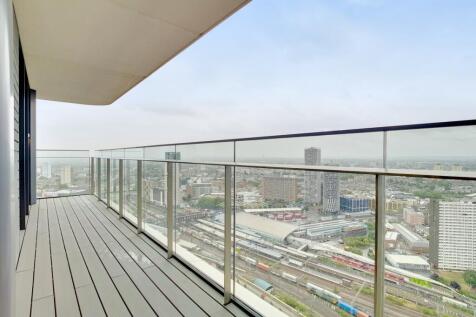 9_Balcony_1
