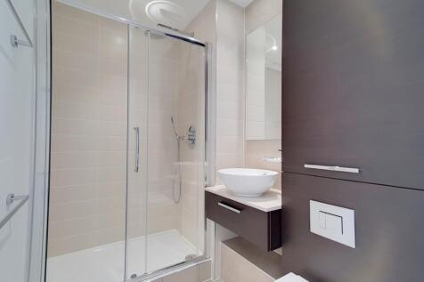 5_Master_Ensuite_1