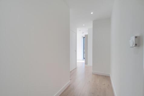 2_Hall_1