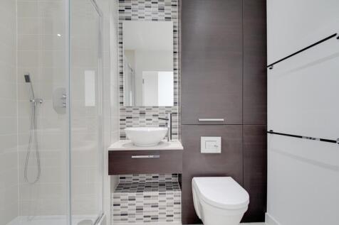 10_Bathroom_1