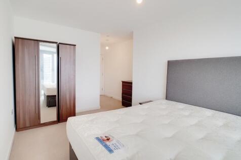14_Bedroom_2_2