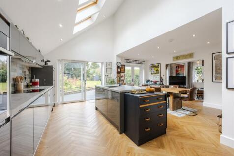 Kitchen diner