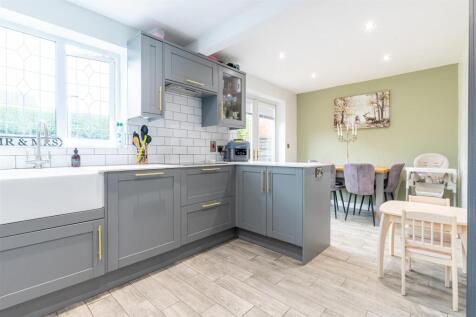 Kitchen diner
