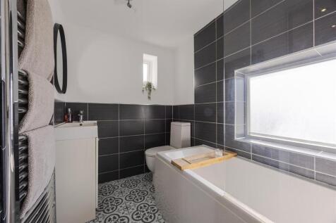Downstairs Bathroom