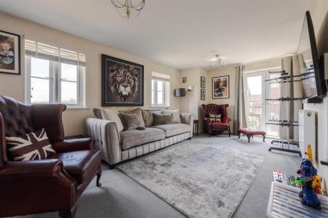 Open Plan Kitchen/ Living Room