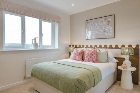 13. bedroom 2.jpg