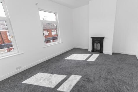 Bedroom 1 Alt