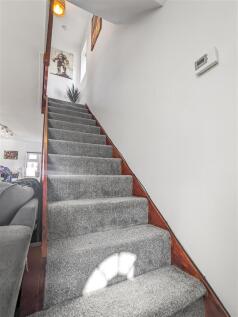 Staircase.jpg
