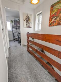 Hallway 1.jpg