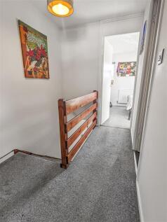 Hallway 2.jpg