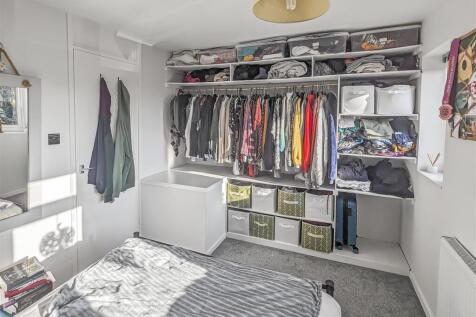 Master Bedroom 2.jpg