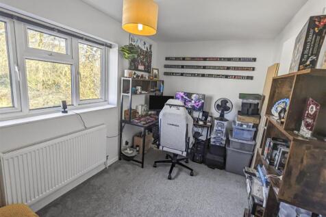 Spare Room 1.jpg