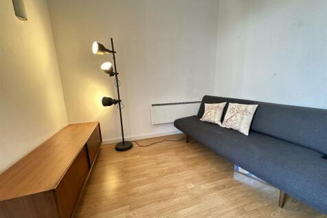 Lounge area.jpeg