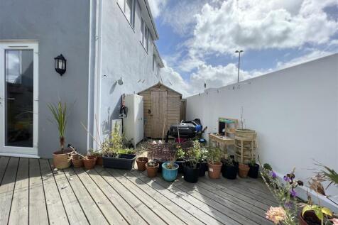 Courtyard Garden