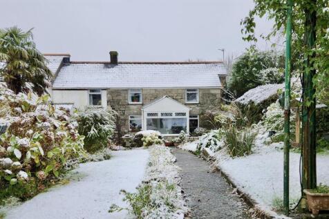 Cottage in Winter