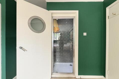 En Suite Shower