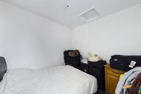 CAM00585P1-PR0224-STILL08